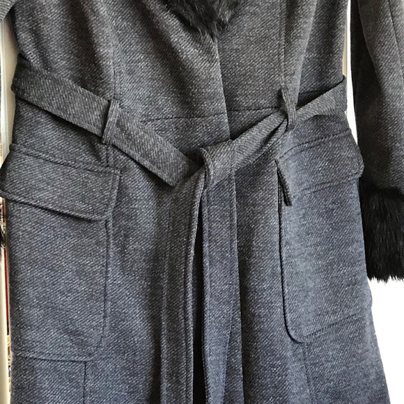 CITY CHIC Penny Lane Make Me Blush Coat Faux Fur Trim Black Gray Plus Size 14 - Picture 4 of 16